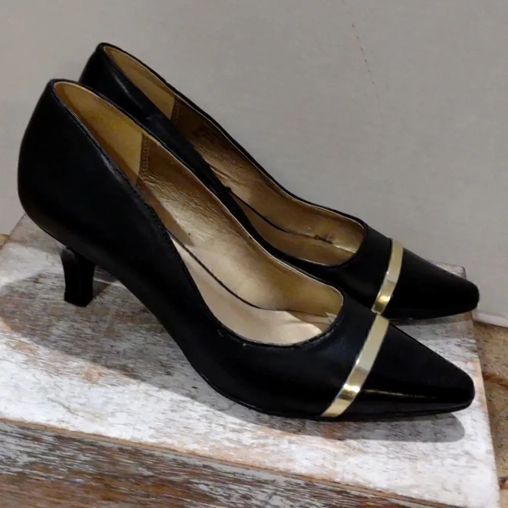 👍 Karen Scott Comfortable Heels Size 6. A9